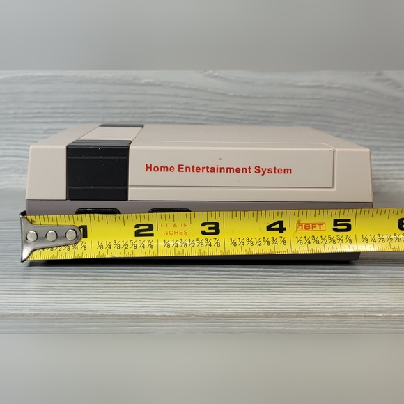 100+ Games Nintendo-Like Mini Home Entertainment System Gaming (NOT a Nintendo!) - Picture 3 of 16